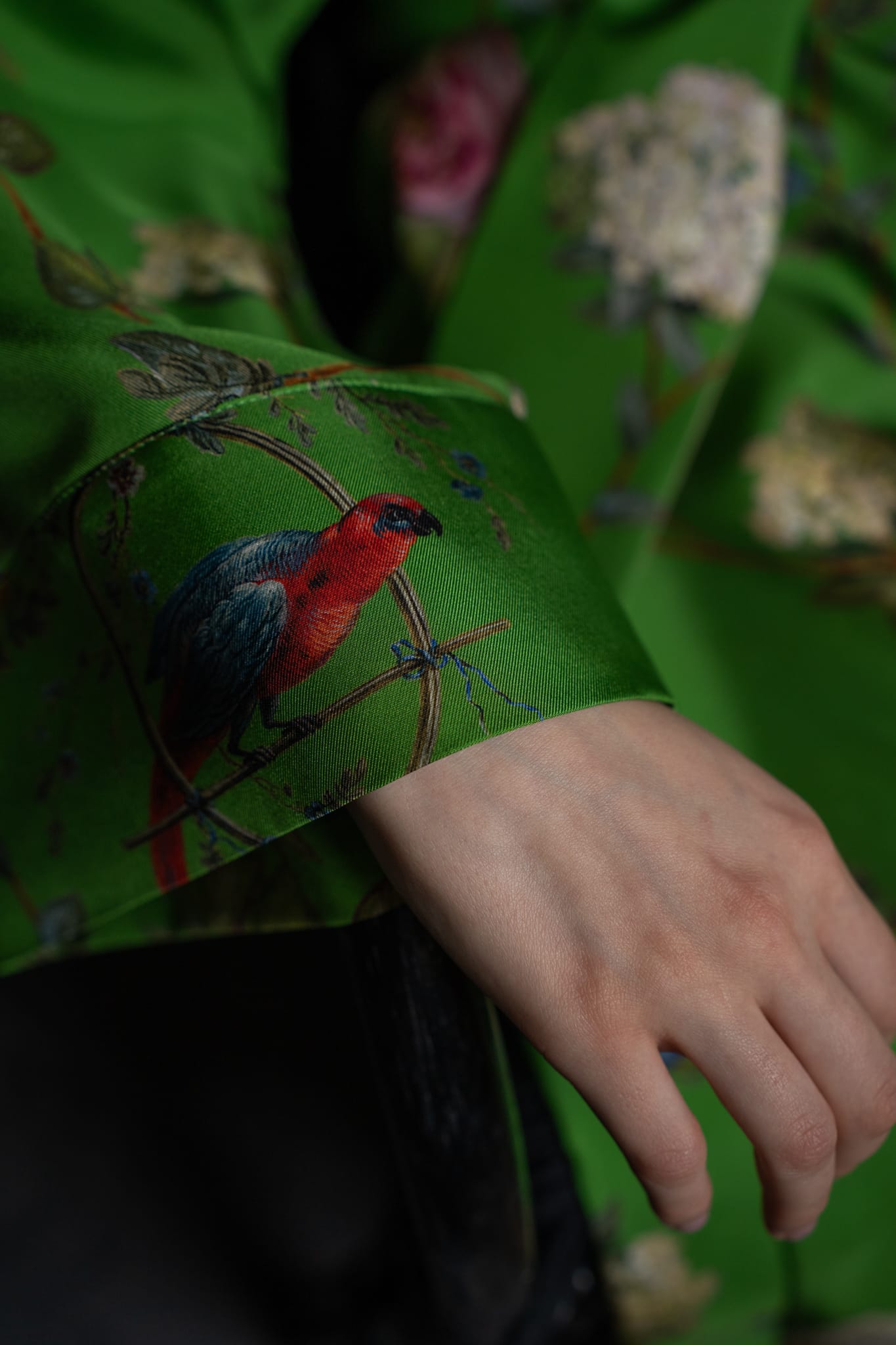 Silk Robe ''Chinoiserie'' In Emerald Green - House of Castlebird Rose